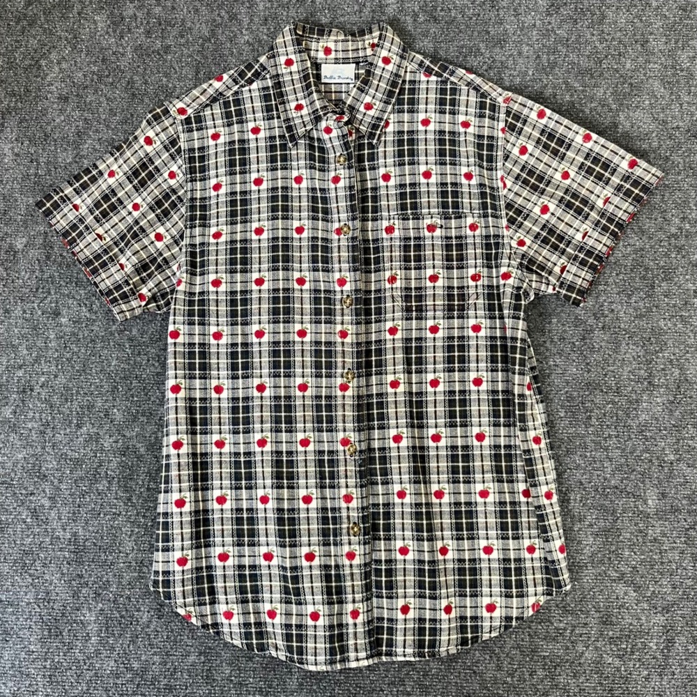 Bobbie Brooks Vintage Plaid Apple Print Short Sleeve Button Up Shirt Top